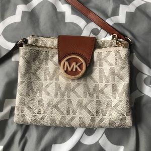 Michael Kors Crossbody Bag